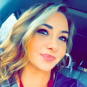 Meet your Posher, Bethany